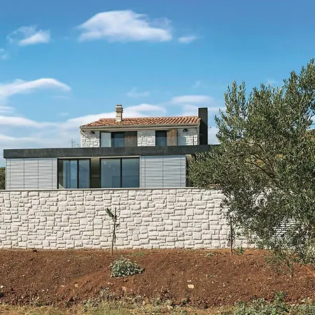 Cozy Home In Donje Polje With Wifi * Jadrtovac