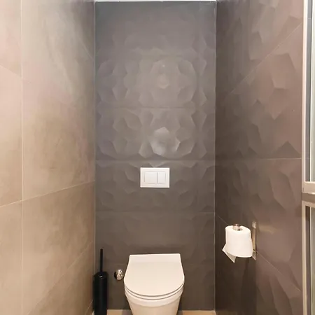 Cozy Home In Donje Polje With Wifi