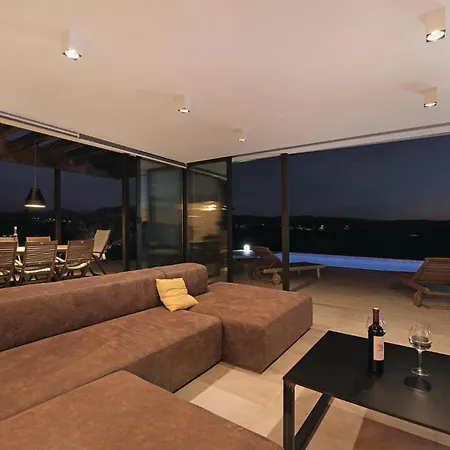 Amazing Home In Donje Polje *