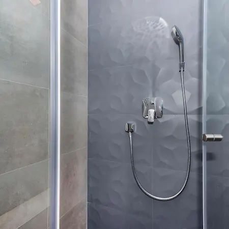 Cozy Home In Donje Polje With Wifi