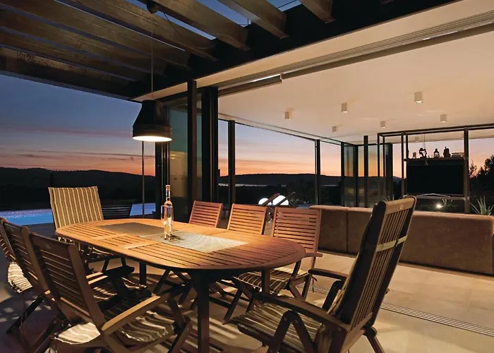 Cozy In Donje Polje With Wifi * Jadrtovac