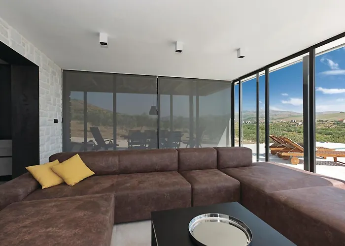 Cozy In Donje Polje With Wifi * Jadrtovac