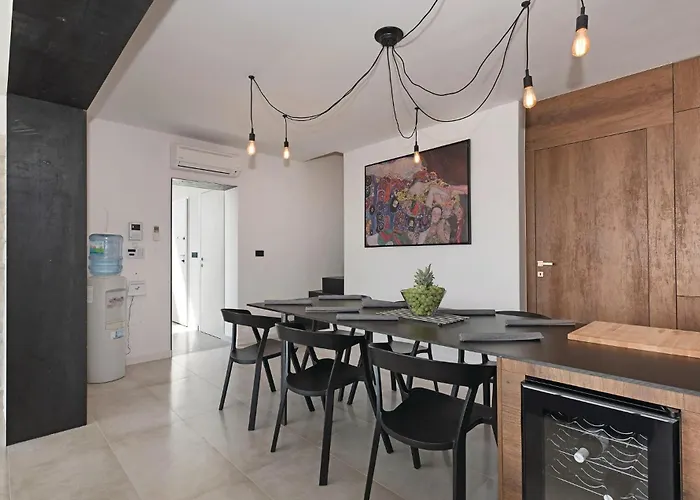 Cozy In Donje Polje With Wifi בית נופש Jadrtovac