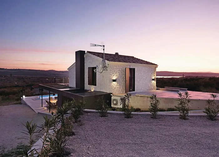 Cozy In Donje Polje With Wifi *