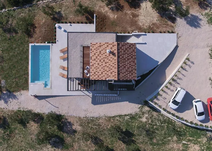 Cozy In Donje Polje With Wifi